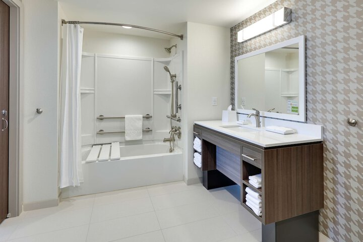 Home2 Suites by Hilton Yakima Airport