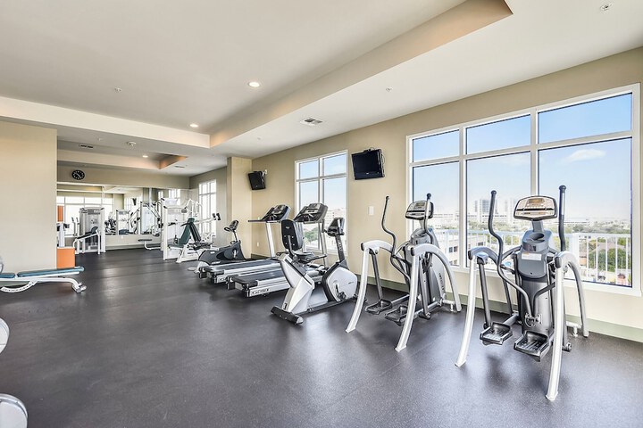 Emerald 1111 by Ryson Vacation Rentals