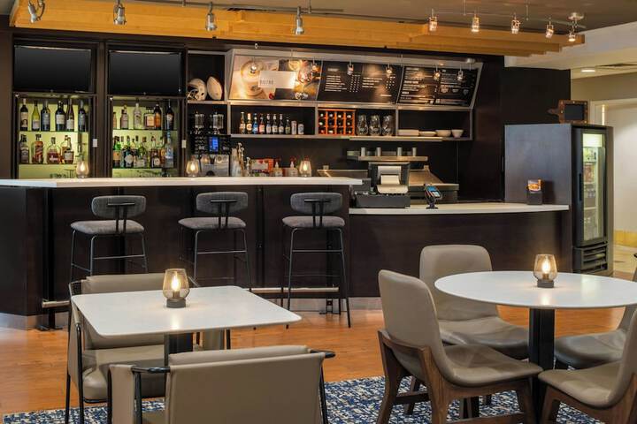 Courtyard by Marriott Shreveport Airport