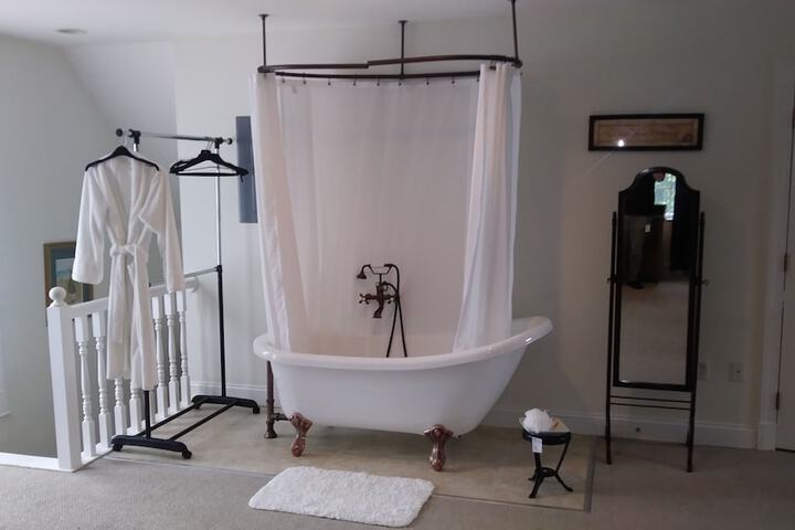 Room 15 of 29
