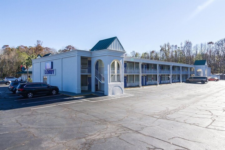 Motel 6 Townsend GA
