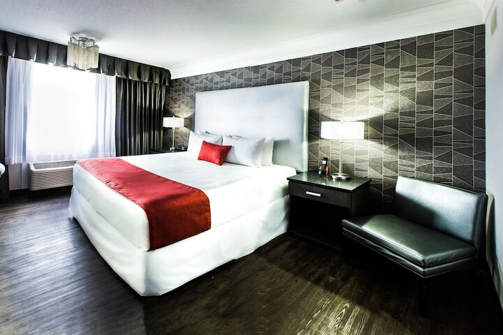Room 51 of 89