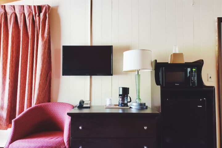 Crossroads Motel