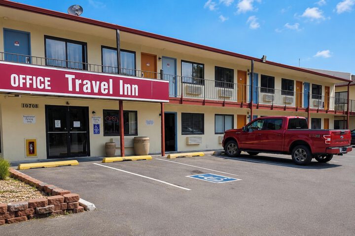 Travel Inn by OYO Omaha