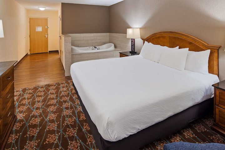 Best Western University Inn