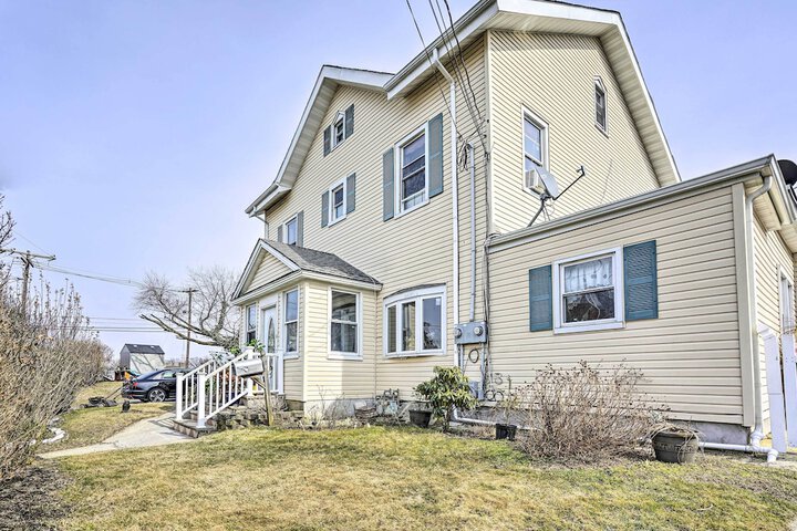 Long Branch Apartment: 1 Mi to Beach Pier Village