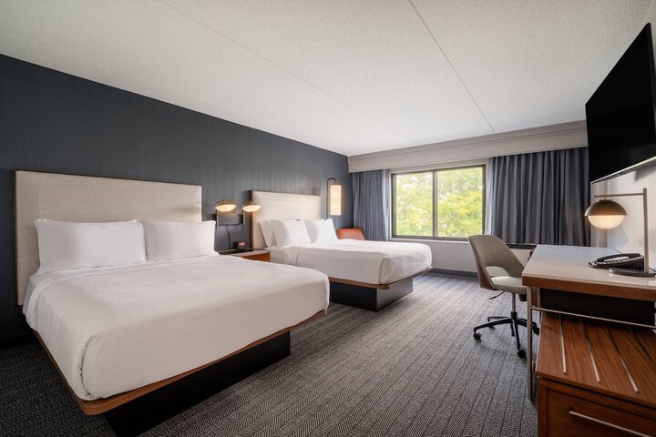 Room 15 of 47