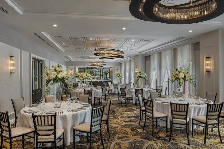 Ballroom/Hall 35 of 40