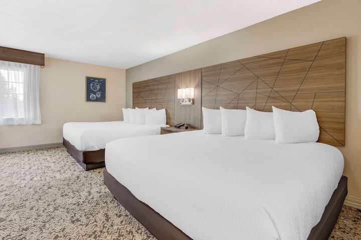 Best Western Plus Grand Manor Inn