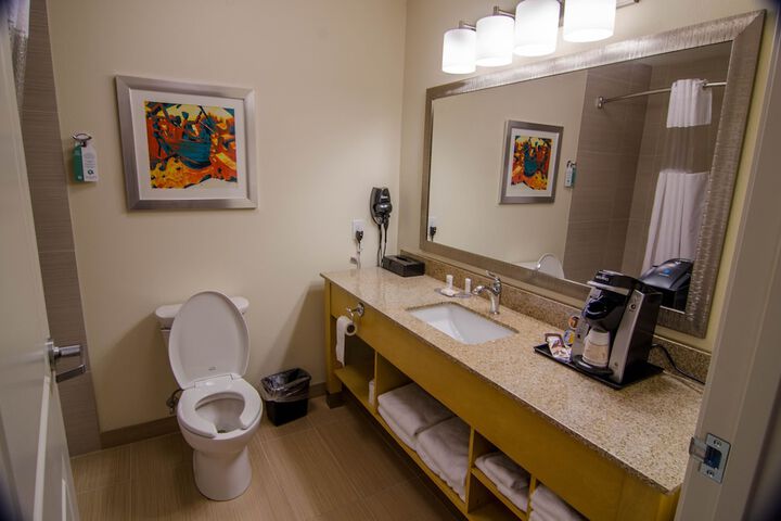 Room 40 of 52