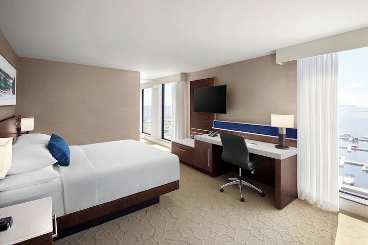 Room 13 of 54