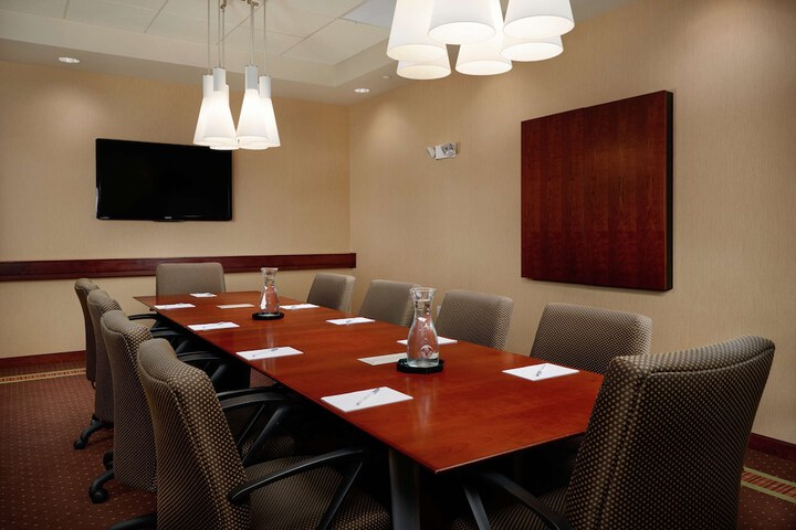 Hampton Inn & Suites Salem OR