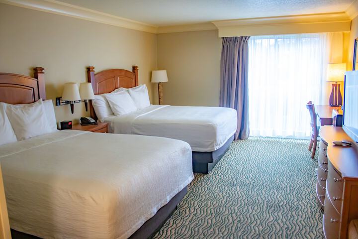 Room 12 of 33