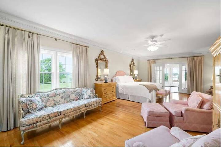 Oak Hill House
