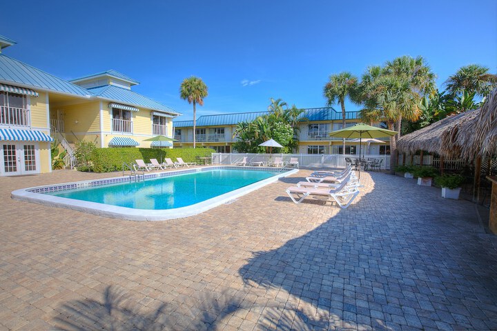 Pool 8 of 44