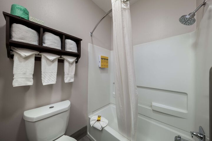 Room 37 of 42