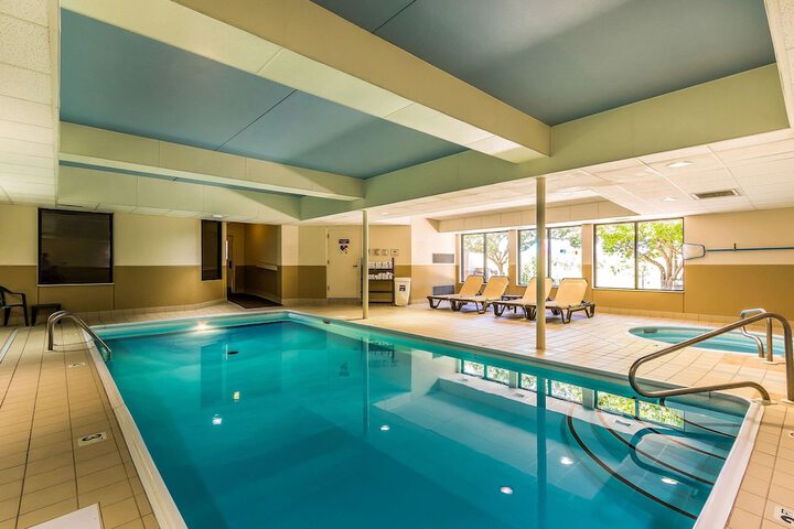 Pool 8 of 61