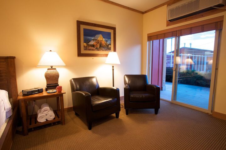 Room 30 of 100