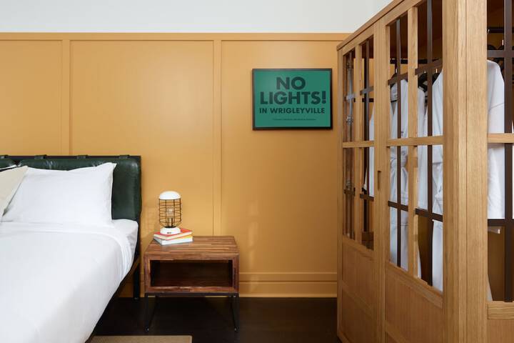 Room 19 of 36