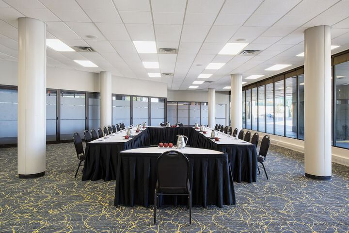 Delta Hotels by Marriott Regina