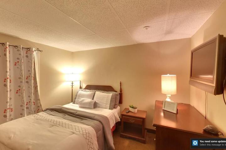 Room 11 of 47