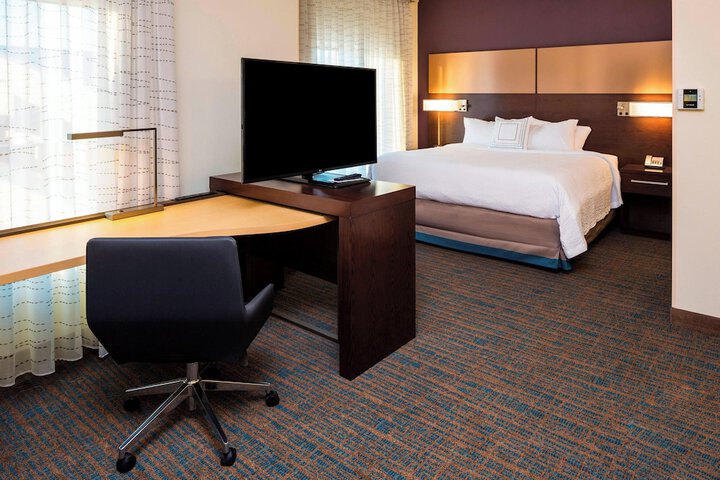 Room 20 of 37