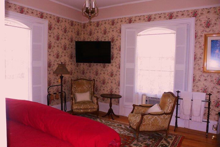 Room 63 of 114