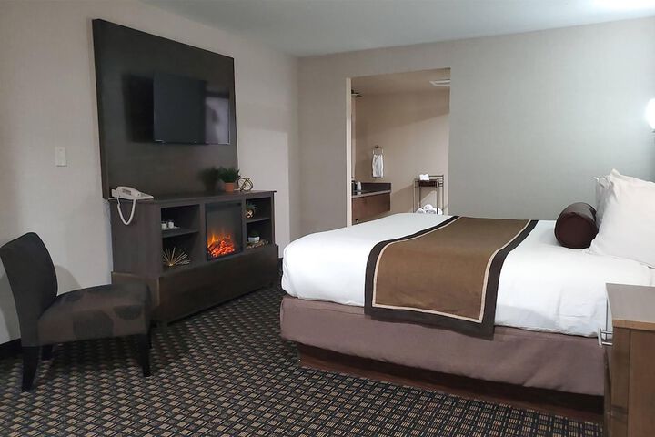 AmericInn by Wyndham Watertown
