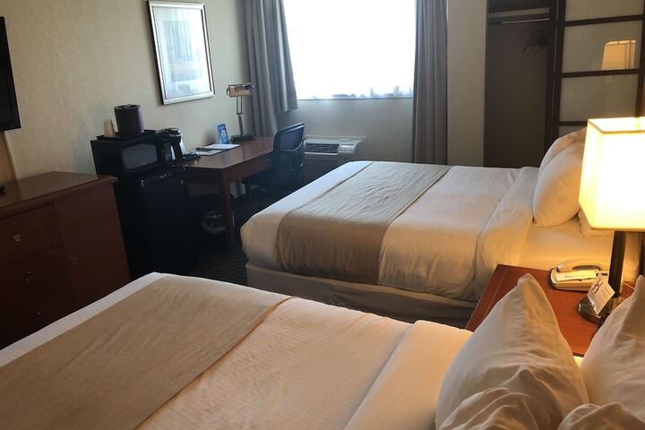 Room 13 of 48