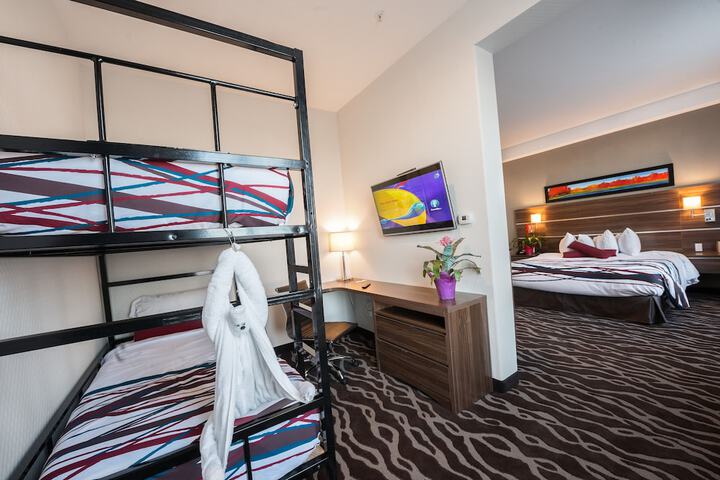 Encore Suites by Service Plus Inns