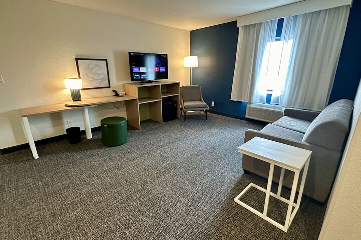 Room 16 of 58