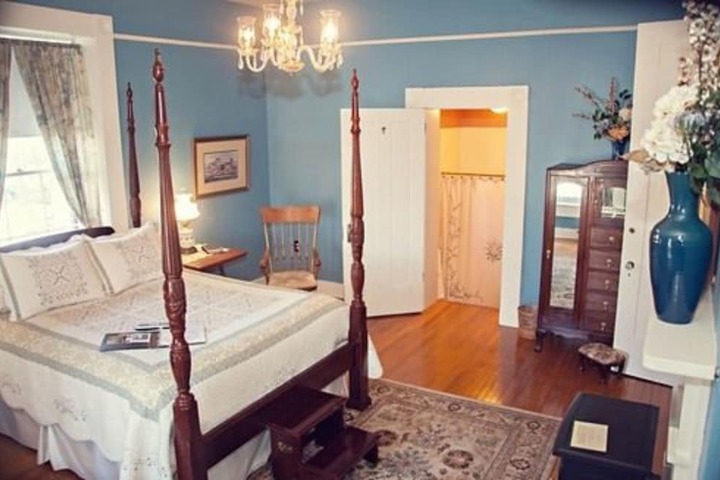 The Carriage Inn B & B