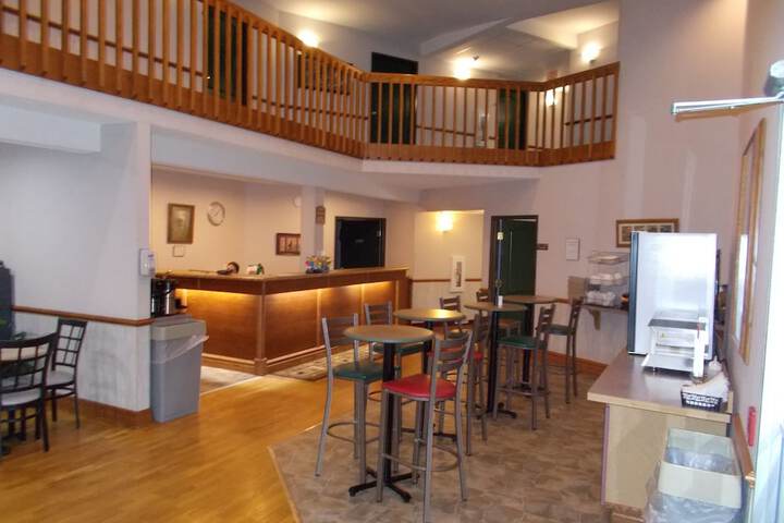Hotel Interior 11 of 37
