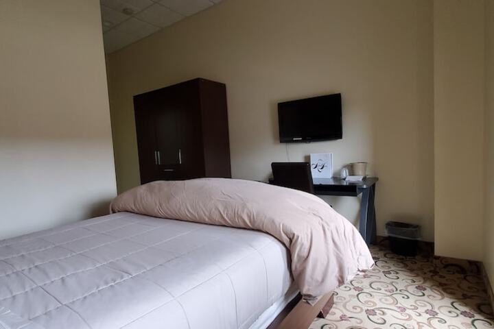 Room 150 of 208