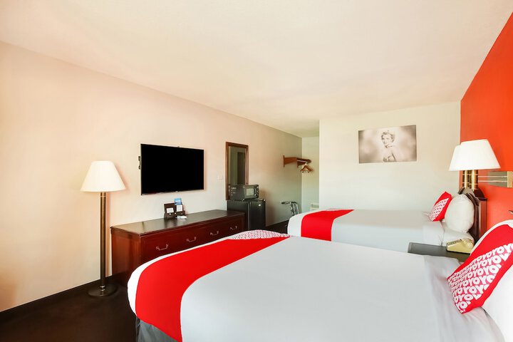 Room 16 of 26