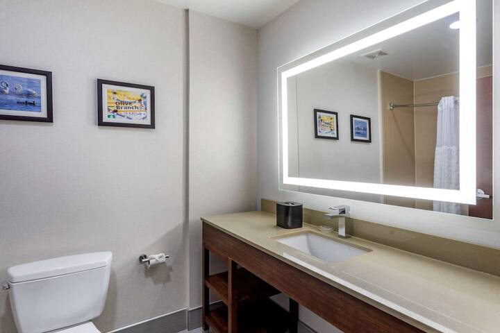 Room 18 of 46