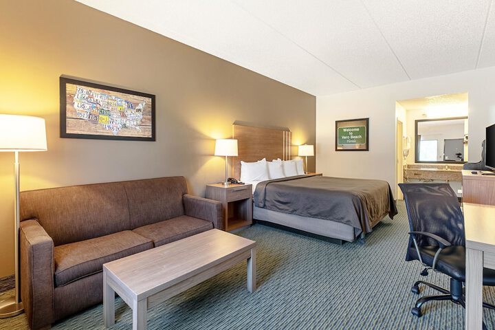 Room 21 of 26