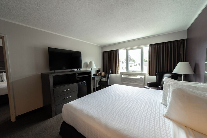 Room 20 of 39