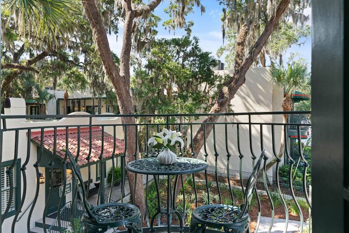 Terrace/Patio 32 of 34