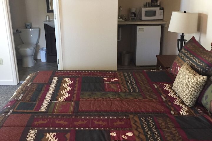 Room 31 of 40