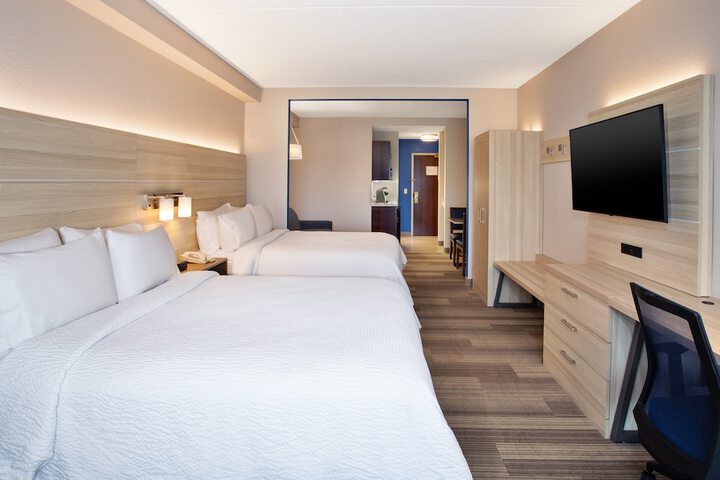 Room 14 of 44