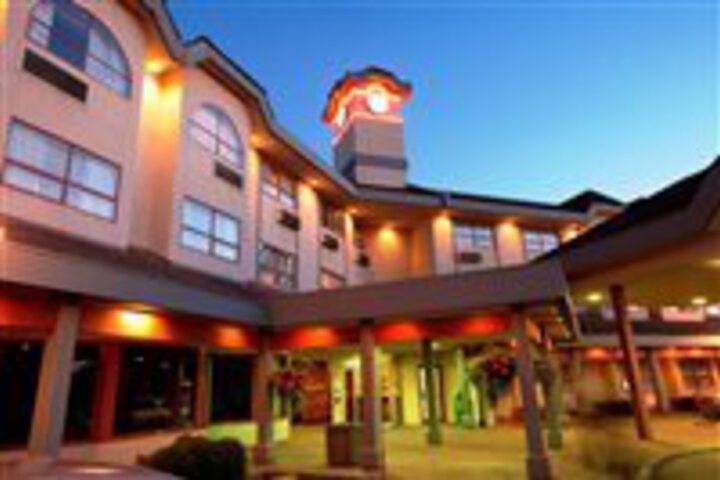 COMFORT INN AND SUITES VICTORIA