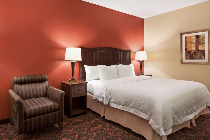 Room 8 of 24