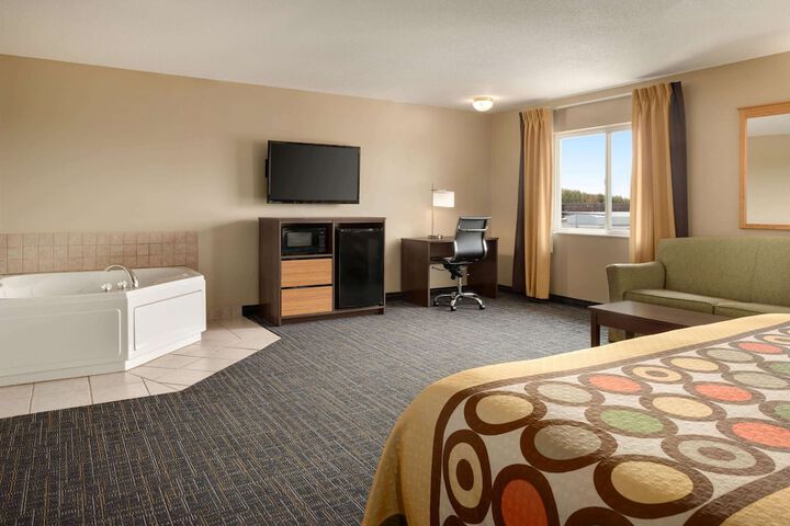 Room 16 of 24