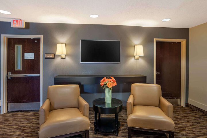 Hotel Interior 14 of 31
