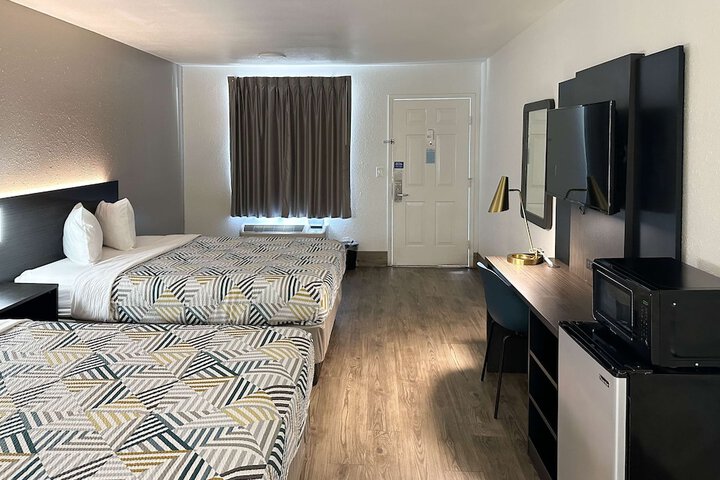 Room 45 of 50