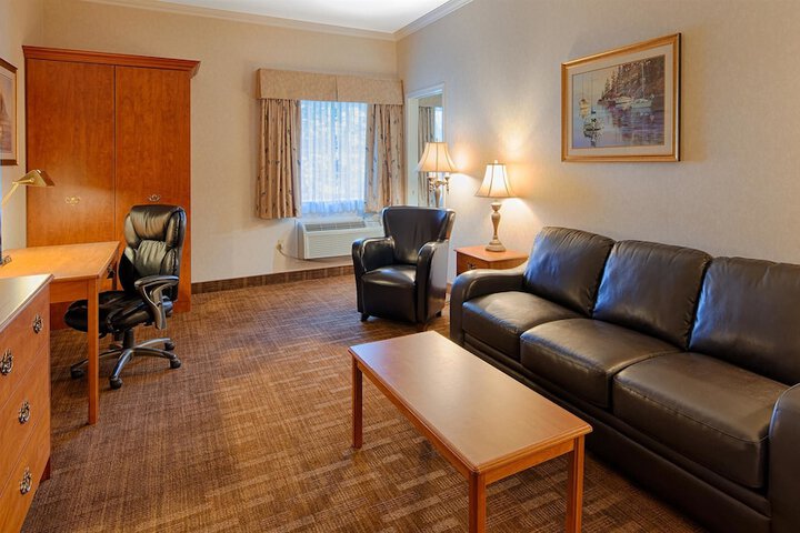 Room 29 of 40