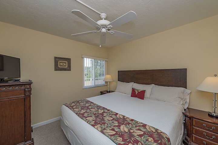 Marco Beach Vacation Suites