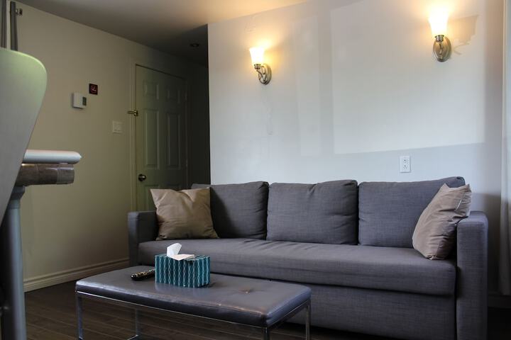 Room 22 of 48