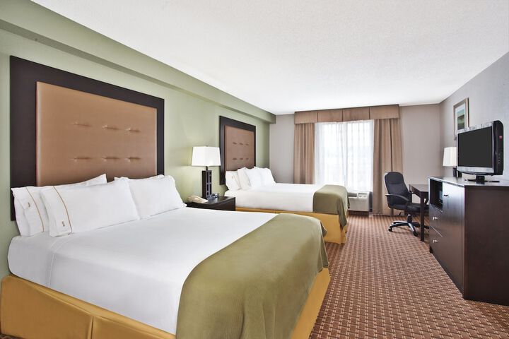 Holiday Inn Express Hotel & Suites Harrington-Dover area DE by IHG